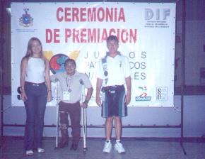 Premiaci&oacute;n en Colima, 2001