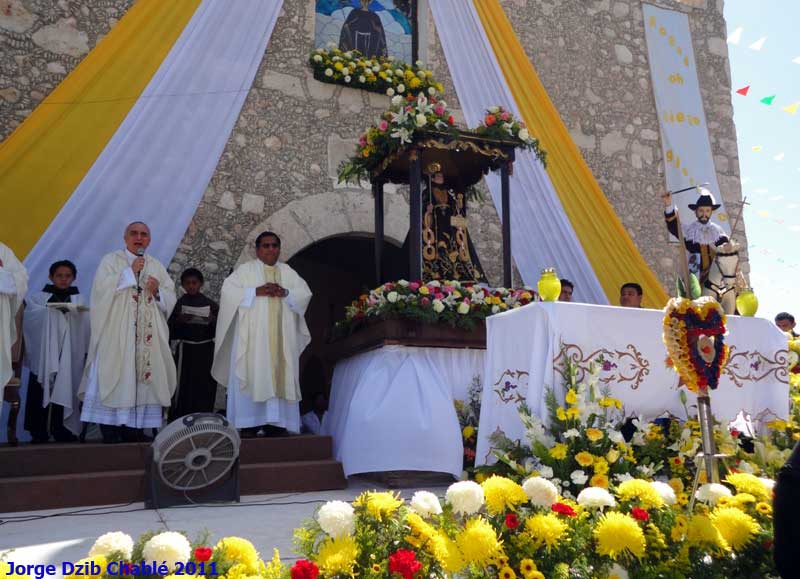 Santiago Apóstol visita a San Diego en Nunkiní